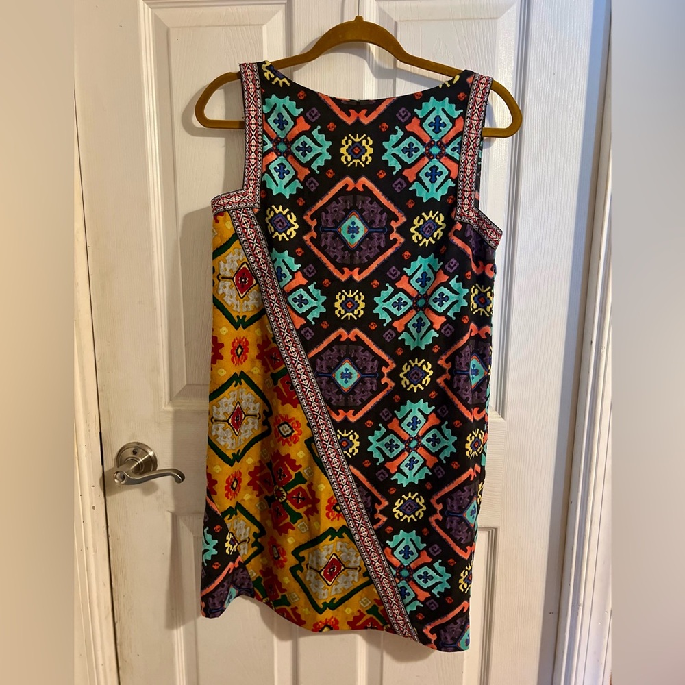 Rachel Roy Shift Dress Sz M Beautiful print